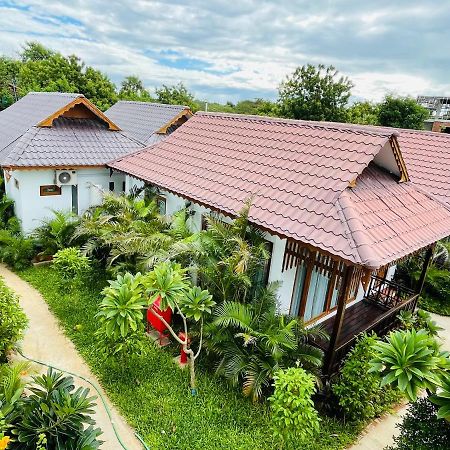 Bagan Cottage Boutique Hotel Nyaung-U ภายนอก รูปภาพ